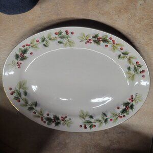 Holiday Oval Serving Platter 16" Porcelain Holly & Berry Gold Trim Christmas Des